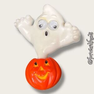 Bundle Sale 3 for $15 | Vintage 1984 Hallmark Halloween Ghost Pin